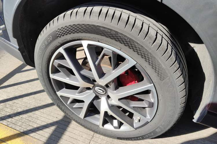 Used GAC Trumpchi GS8 2022 Linghang Series 2.0 TGDI Two-Wheel-Drive Luxury Smart Connectivity Version (7 Seats)
