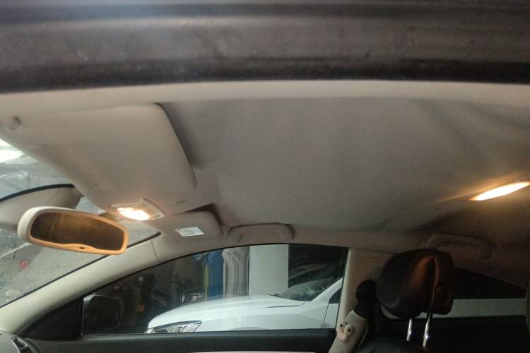 Used Renault Laguna 2012 Gu Bei 2.0T Luxury Navigation Edition
