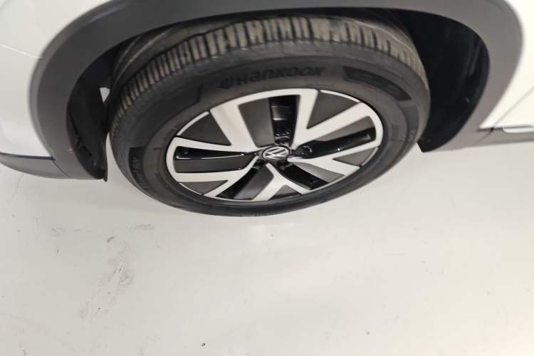 Used Volkswagen Tayron 2023 280TSI Two-Wheel-Drive Luxury Plus Advanced Version
