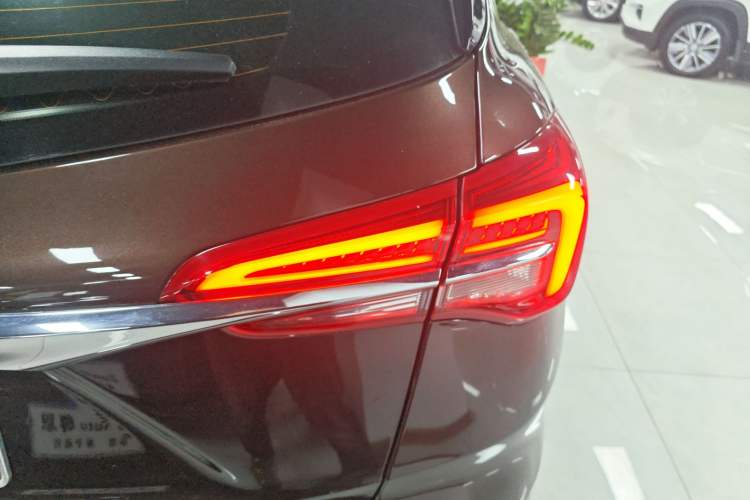 Used Buick Envision 2021 532T Two-Wheel-Drive Elite Version
