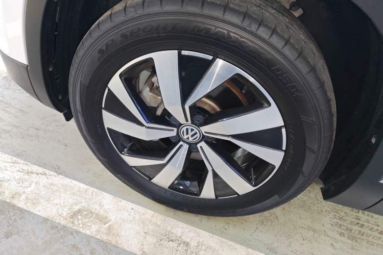 Used Volkswagen Tayron 2022 330TSI Two-Wheel Drive Luxury Smart Connectivity Version