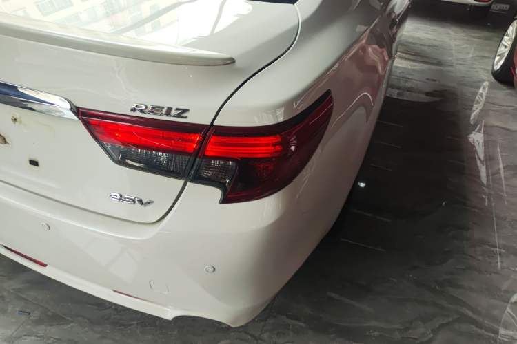 Used Toyota Reiz 2013 2.5V Elite Edition