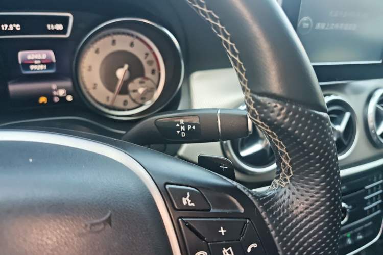 Used Mercedes-Benz GLA 2016 GLA 200 Fashion Model