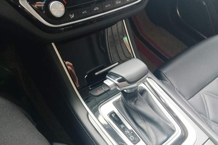 Used Changan Ruicheng CC 2022 Blue Whale Edition 1.5T DCT Luxury Model
