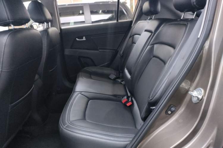 Used Kia Sportage R 2015 2.0L Automatic Two-Wheel Drive GL
