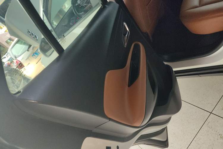 Used Buick Encore 2014 1.4T Automatic Two-Wheel Drive Urban Elite Model
