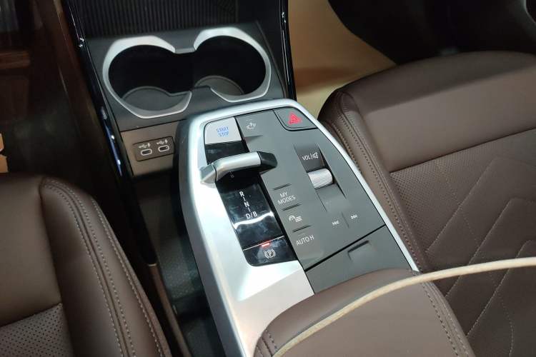 Used BMW iX1 2023 eDrive25L X Design Package