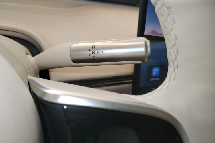 Used Hima Luxeed R7 2025 Range-Extended Version 251 km Max