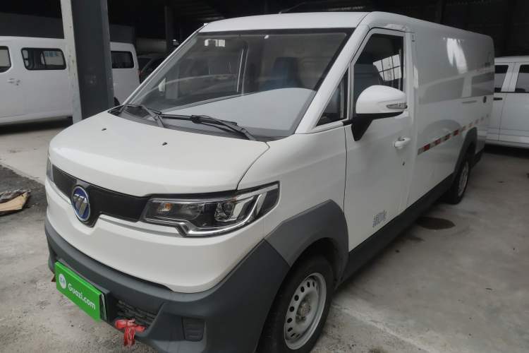 Used Foton Intelligent Blue Elf E7 2024 Facelifted All-Electric Van Flat Roof 2 Seats Evey Lithium Energy 41.86 kWh
