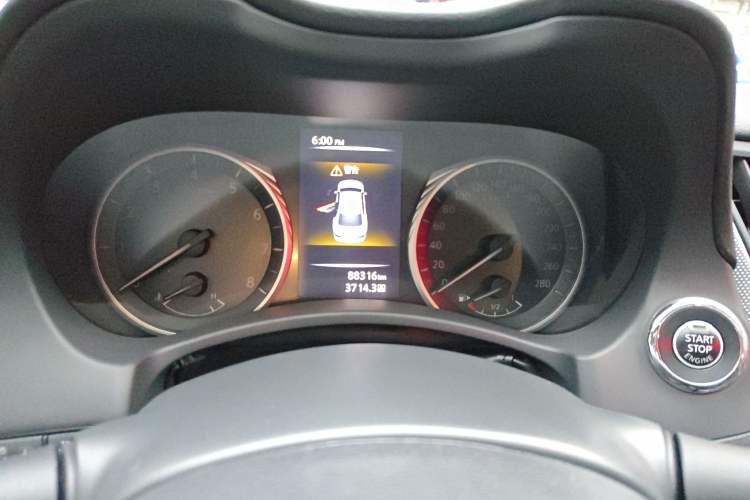 Used Infiniti Q50L 2018 2.0T Enjoyment Edition China V standard
