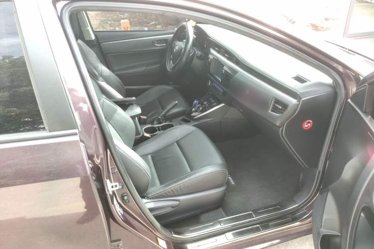 Used Toyota Levin 2017 Revised Dual-Engine 1.8H GS-L E-CVT Leading Edition China V Standard
