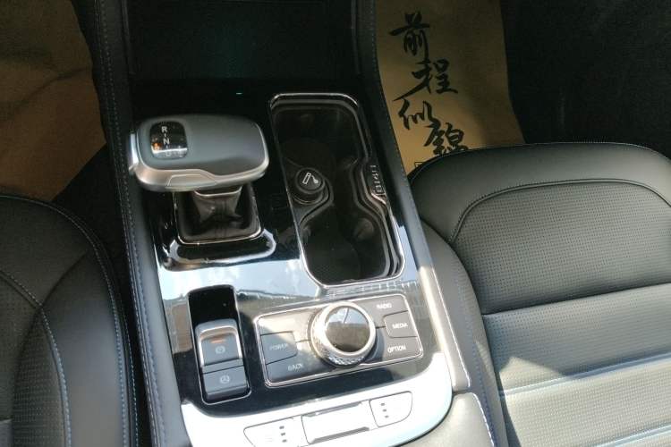 Used Beijing Auto BJ40 2023 2.0D Automatic Four-Wheel Drive Blade Hero Edition Adventurer Type
