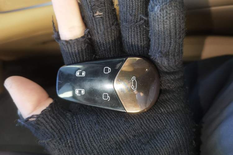 Used VOYAH Dream 2025 PHEV Four-Wheel-Drive Flagship Version – Qiankun Edition