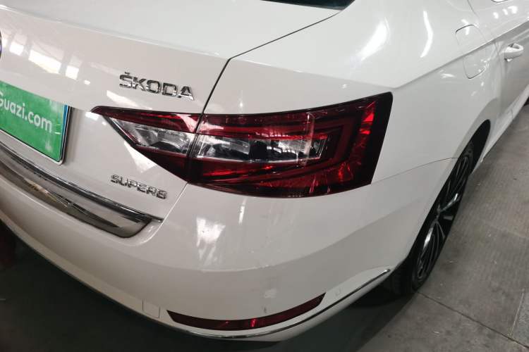 Used Skoda Superb 2016 TSI330 DSG Smart Drive Edition
