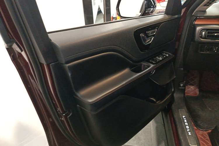 Used Lincoln Aviator 2020 3.0T V6 Four-Wheel Drive Premium Edition
