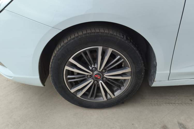Used Roewe i5 2019 1.5L Automatic 4G Connected Linghao Flagship Edition
