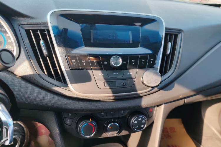 Used Chevrolet Cavalier 2019 320 Automatic Enjoyment with Sunroof
