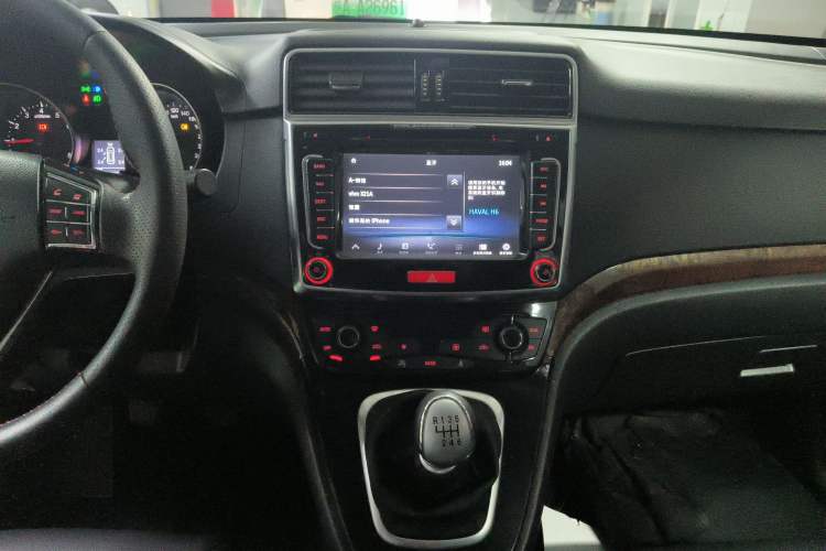 Used Haval H6 2014 Sport Version 1.5T Manual Two-Wheel Drive Elite Edition

