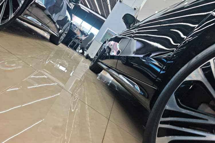 Used Mercedes-Benz E-Class 2024 E 300 L Fashion Sport Model
