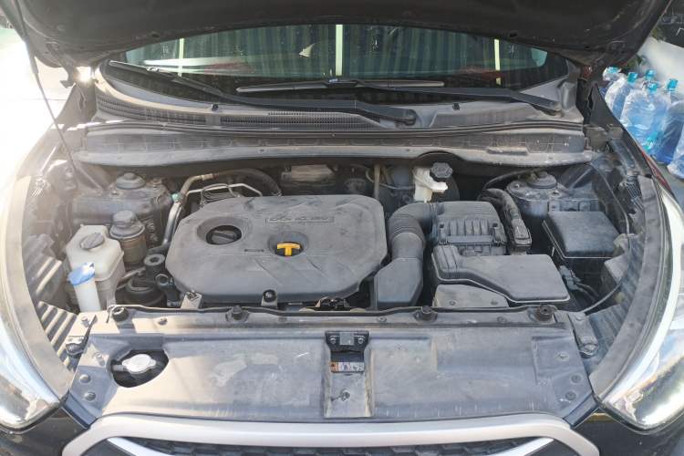 Used Hyundai ix35 2013 2.0L Automatic Two-Wheel Drive Smart GLS China V Standard
