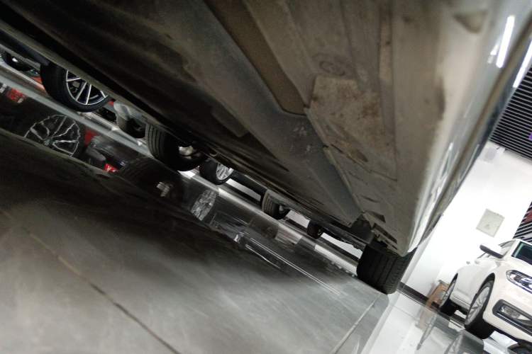 Used Toyota Camry 2023 2.0G Luxury Edition
