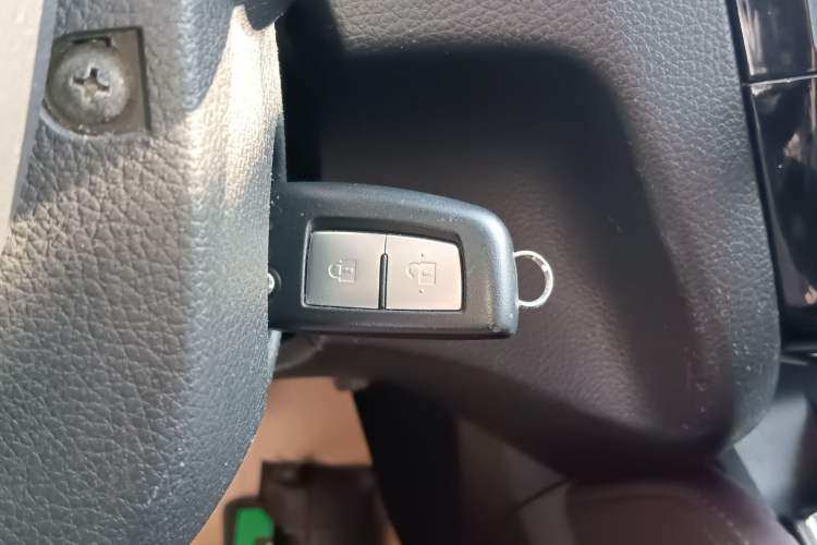 Used Nissan Qashqai 2019 2.0L CVT Smart Enjoyment Version
