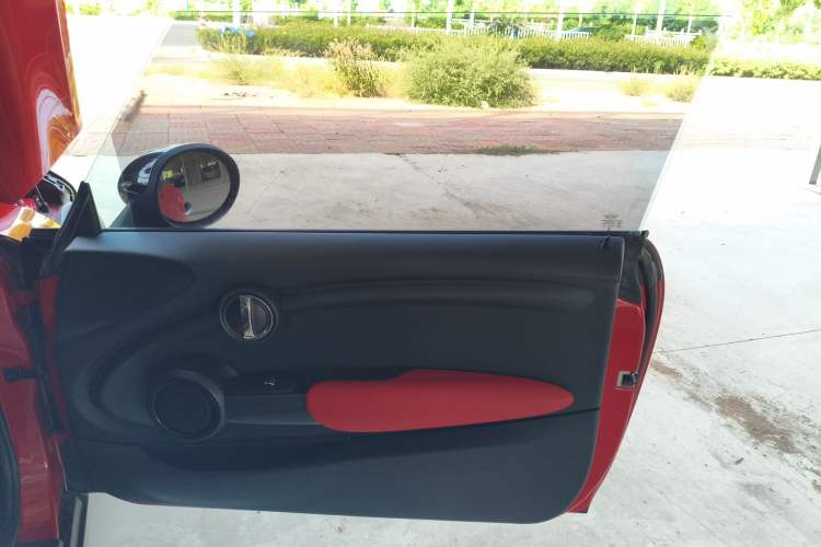 Used  MINI 2014 1.5T COOPER Fun
