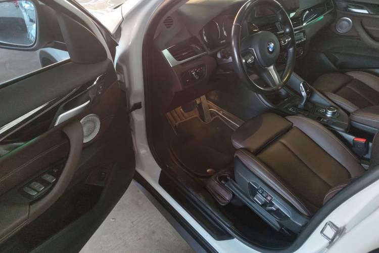 Used BMW X1 2022 sDrive25Li Leading Model
