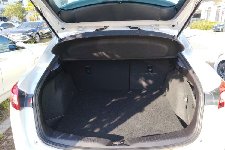 Used Mazda CX-4 2018 2.0L Automatic Two-Wheel Drive Blue Sky Dynamic Version China V Standard
