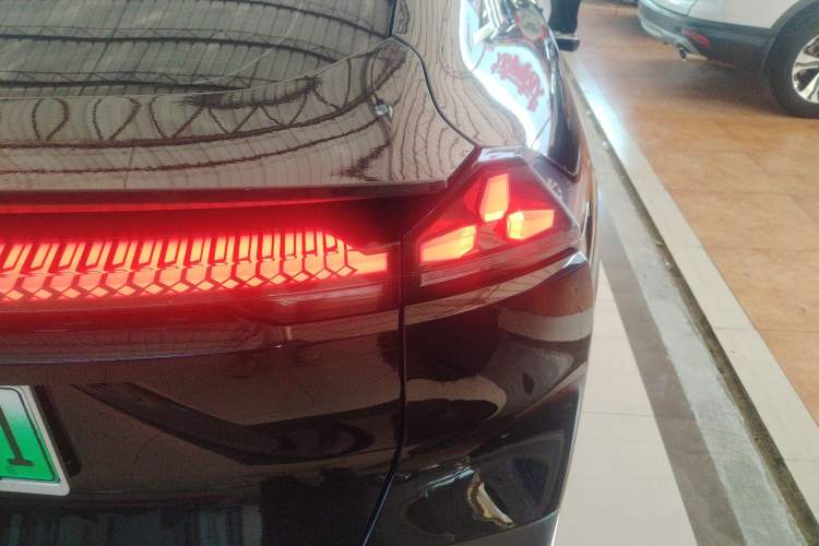 Used  SL03 2022 1.5L 1200 Extended-Range Version
