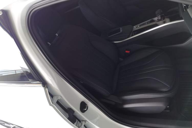 Used Geely Auto Preface 2025 Dongfang Yao 1.5TD Fuyao Edition