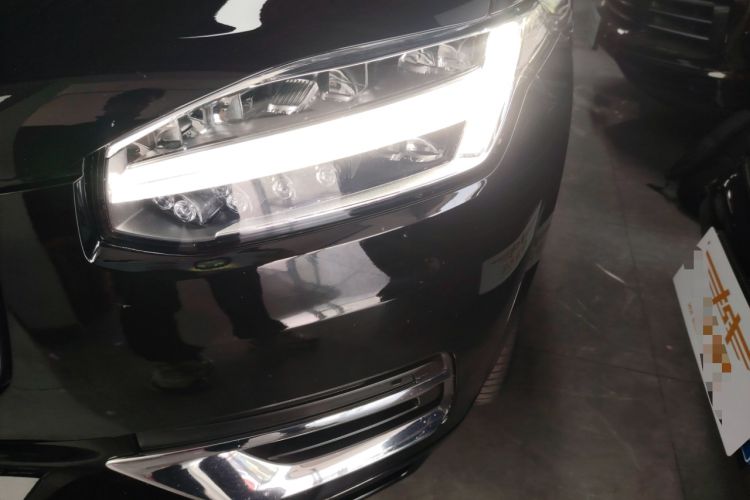 Used Volvo XC90 2023 B5 SmartDrive Luxury Edition 5 Seats
