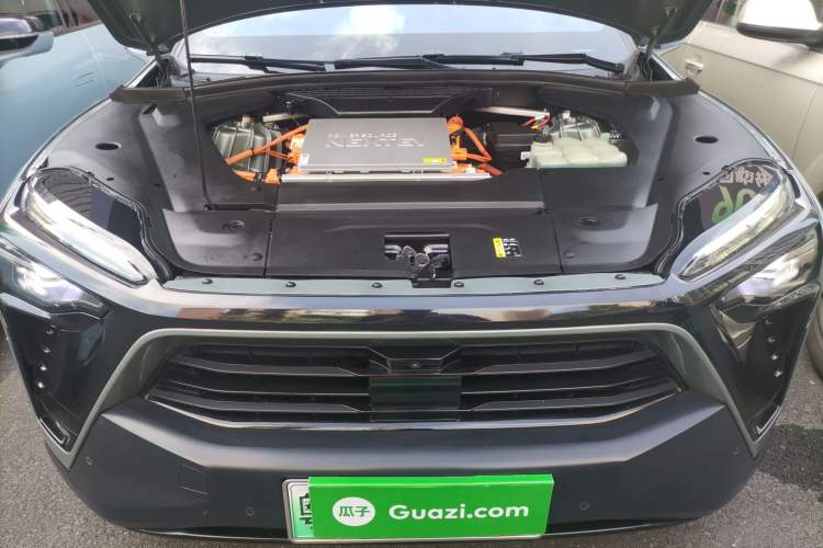 Used Nio ES8 2020 450 km Signature Edition 7-Seater Version
