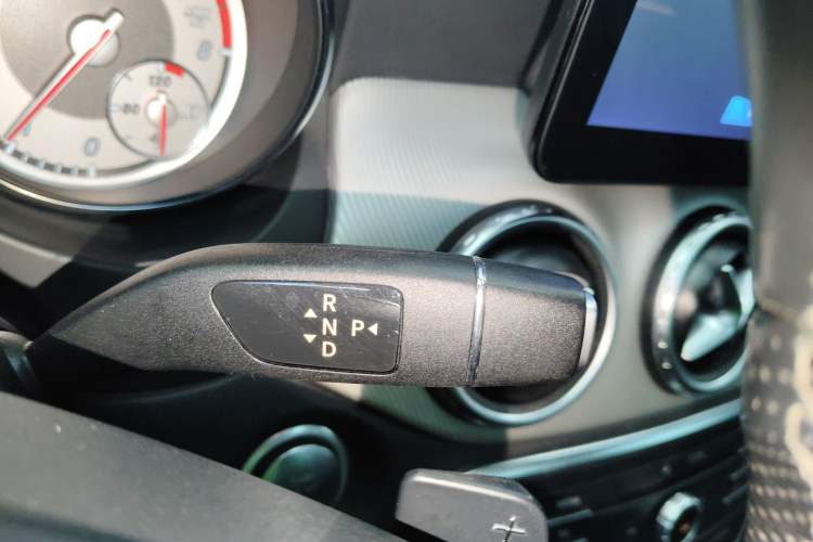 Used Mercedes-Benz GLA 2016 GLA 200 Fashion Model