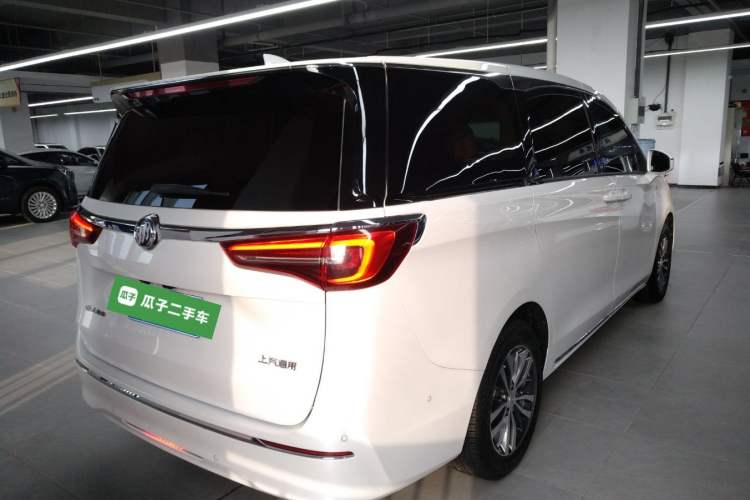 Used Buick GL8 2023 ES Lu Zun Deluxe Model
