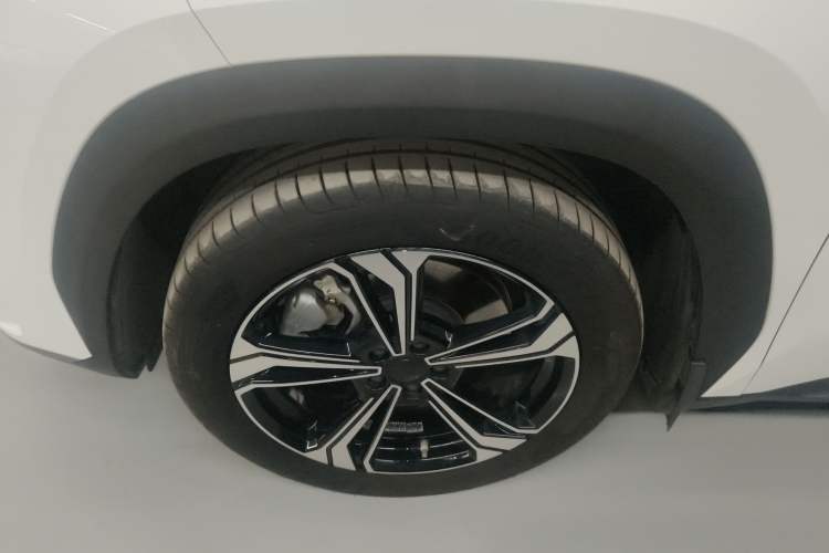 Used  L7 2023 1.5T 115 km MAX