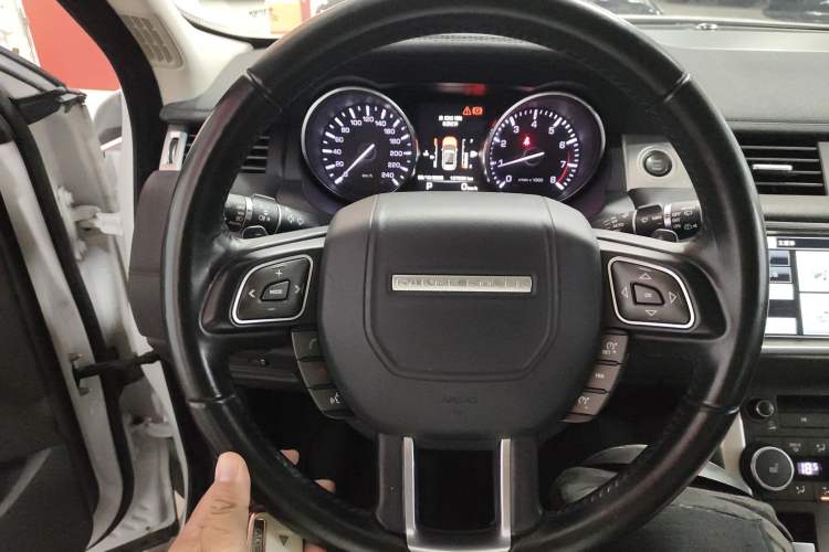 Used Land Rover Range Rover Evoque 2015 2.0T Five-Door Fashion Edition
