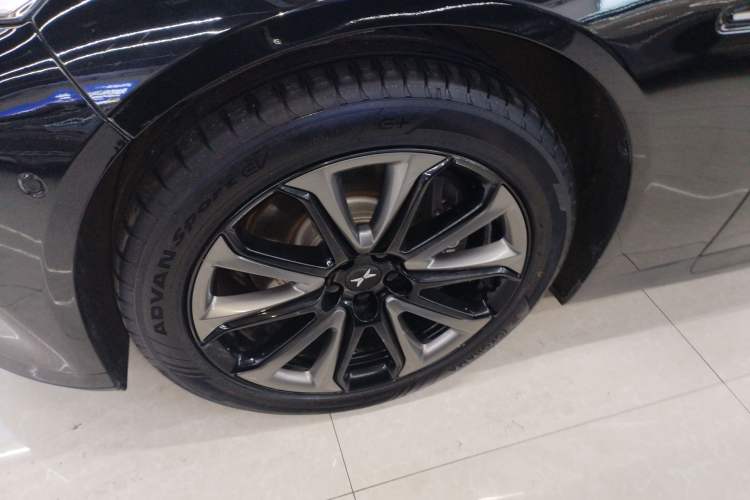 Used XPeng P7 2022 670N+