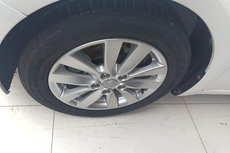 Used Kia K3 2015 1.6L Automatic GLS