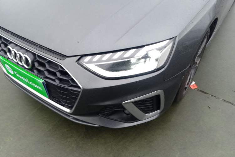 Used Audi A4L 2020 40 TFSI Luxury Dynamic Model
