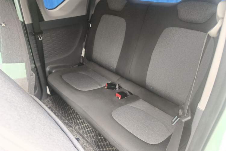 Used Wuling Hongguang MINIEV 2021 Macaron Premium Model – Lithium-NMC