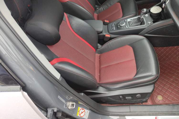 Used Audi Q2L 2021 35 TFSI Fashion Dynamic Model
