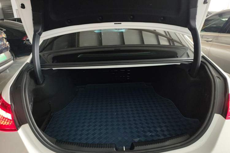 Used Mercedes-Benz C-Class 2022 Restyled C 200 L Sport Edition
