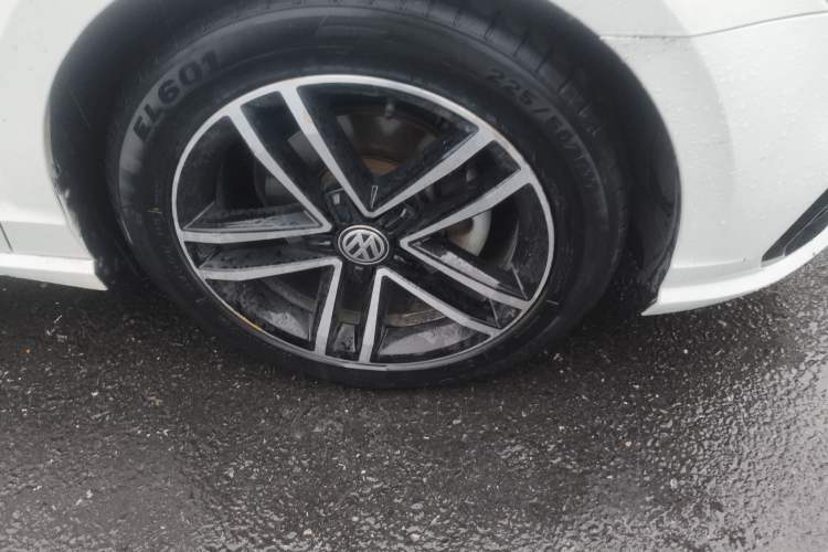 Used Volkswagen Lamando 2021 280TSI DSG Comfort Edition
