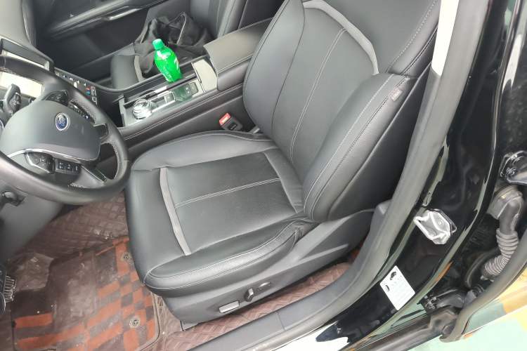 Used Ford Taurus 2017 EcoBoost 245 Luxury Model