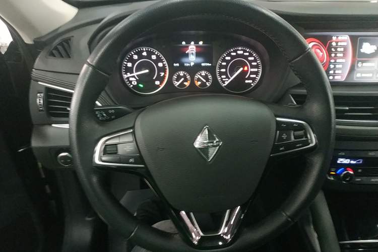 Used BORGWARD BX7 2018 28T Two-Wheel Drive Premium 7-Seater China VI