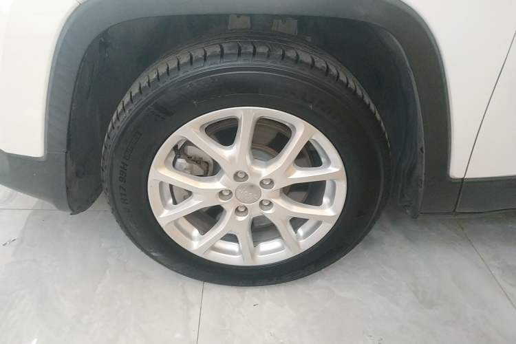 Used  Cherokee 2017 2.0L Superior Edition
