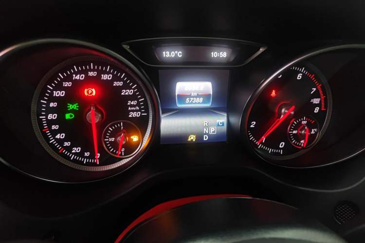 Used Mercedes-Benz GLA 2018 GLA 200 Fashion Model
