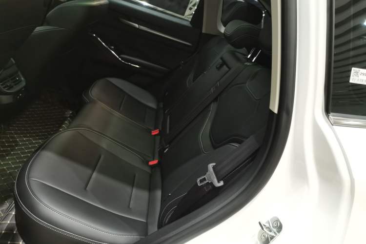 Used Haval H6 2024 1.5T Two-Wheel-Drive Classic Edition
