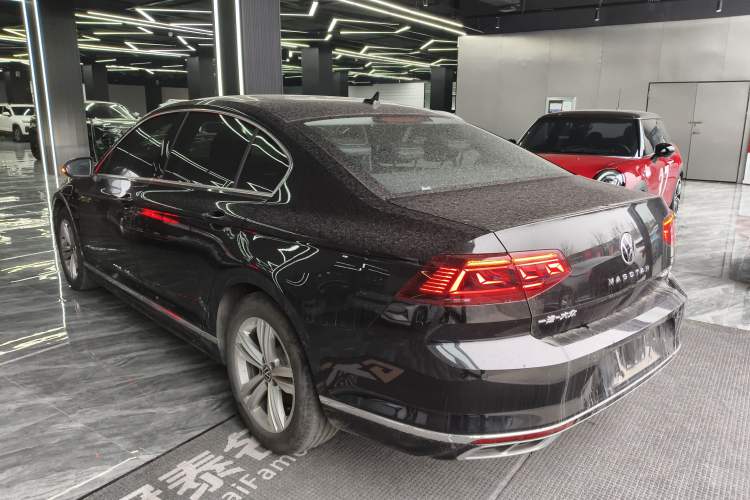 Used Volkswagen Magotan 2025 Zhongxiang Version 280TSI DSG Comfort Edition
